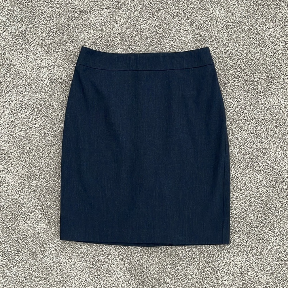 Ann Taylor Factory Navy Blue Pencil Skirt - Size 4P Petite